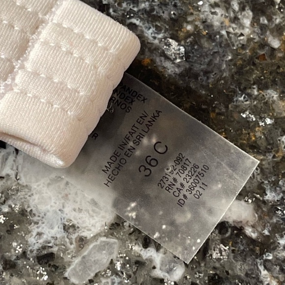 Victoria’s secret’s bikini bombshell 36C/L beach bunny bottoms - Picture 9 of 13